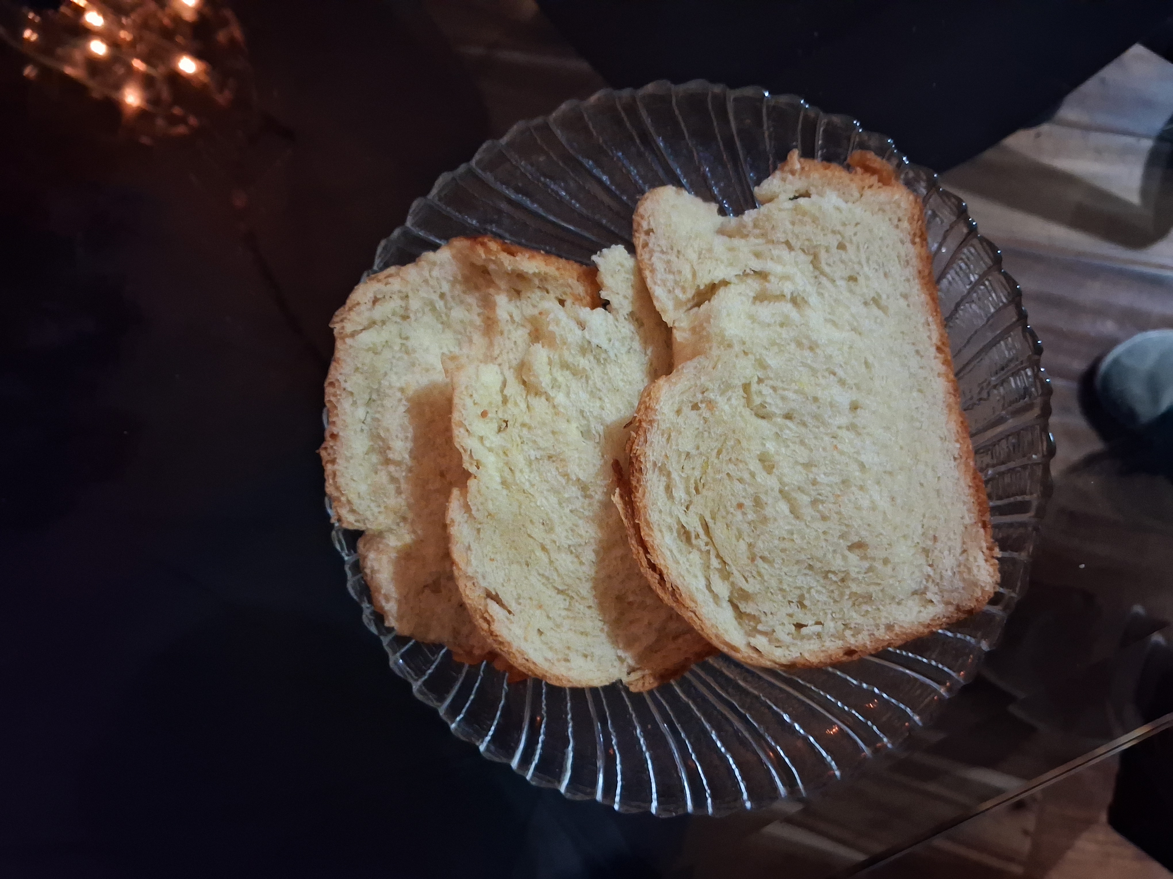 Challah after slicing